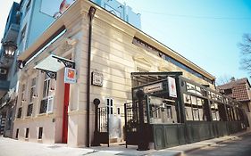 Boutique Macchiato House